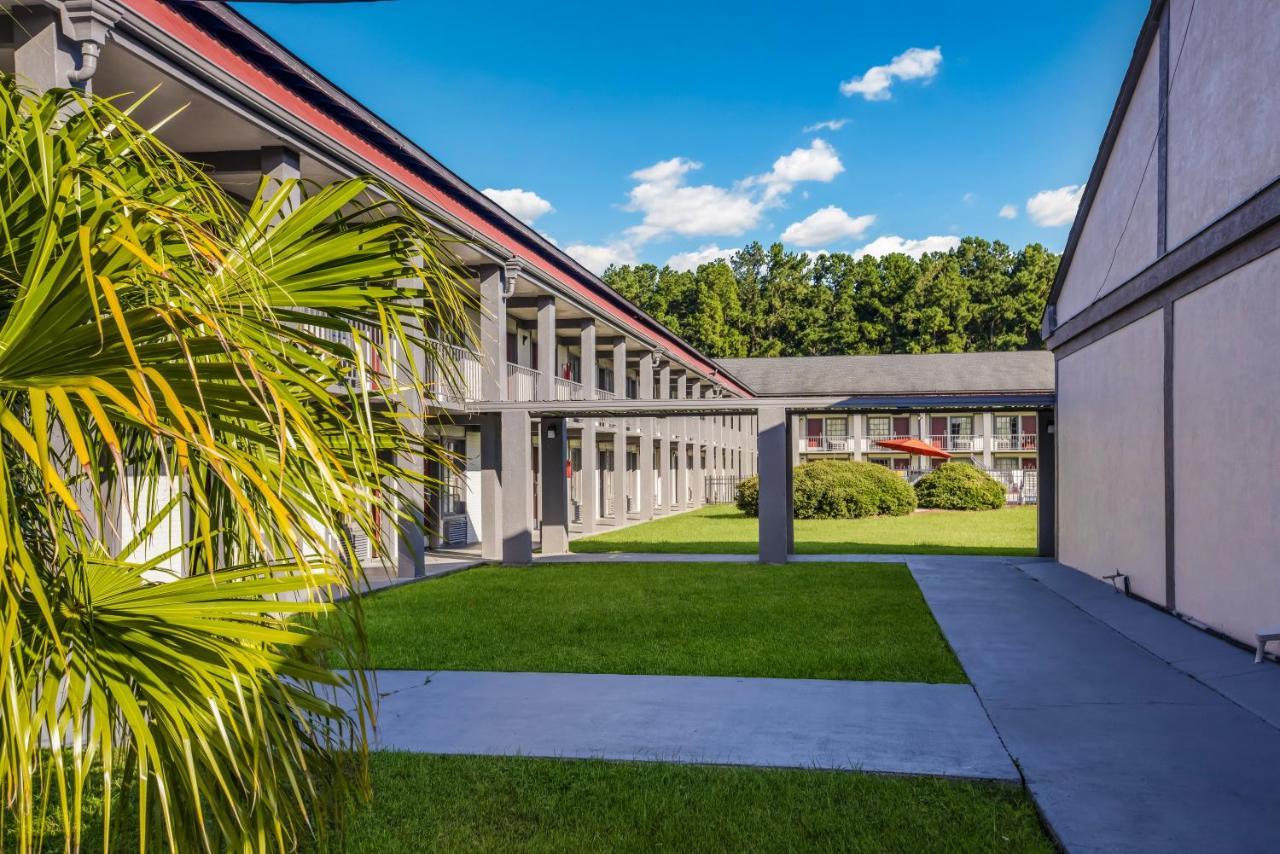 Red Roof Inn Savannah - Richmond Hill I-95 Eksteriør bilde